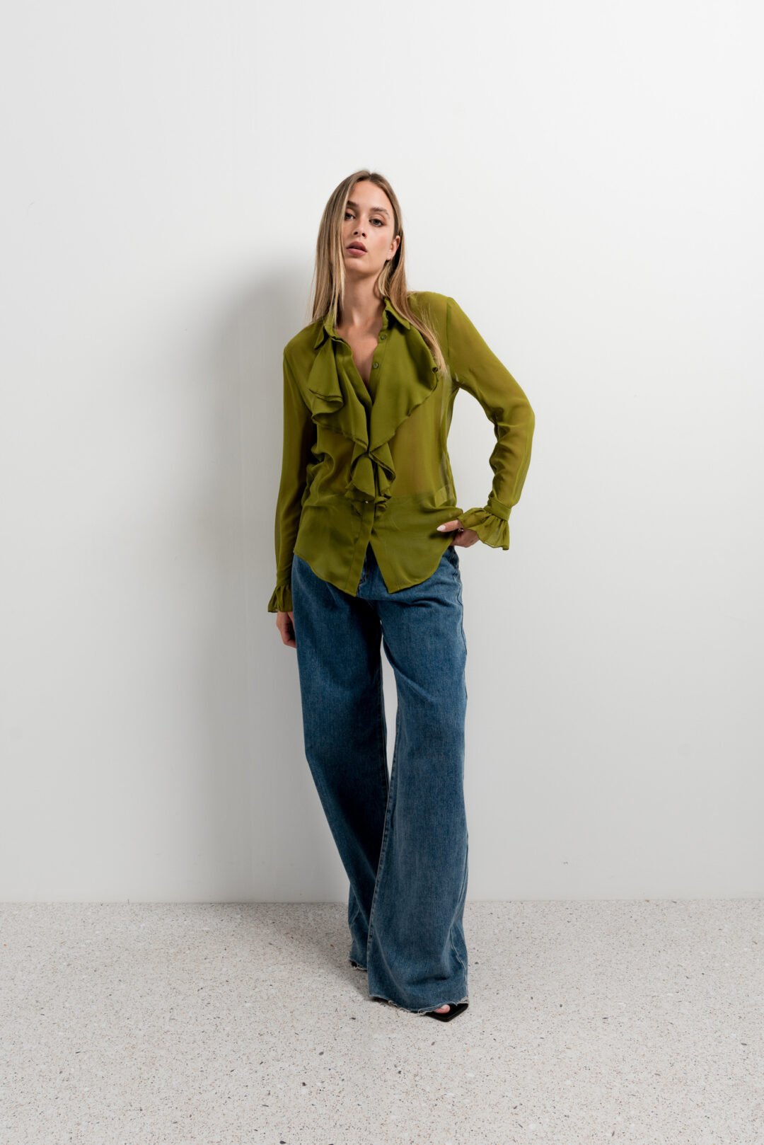 CAMISA GASA CON VOLANTES - Imagen 3