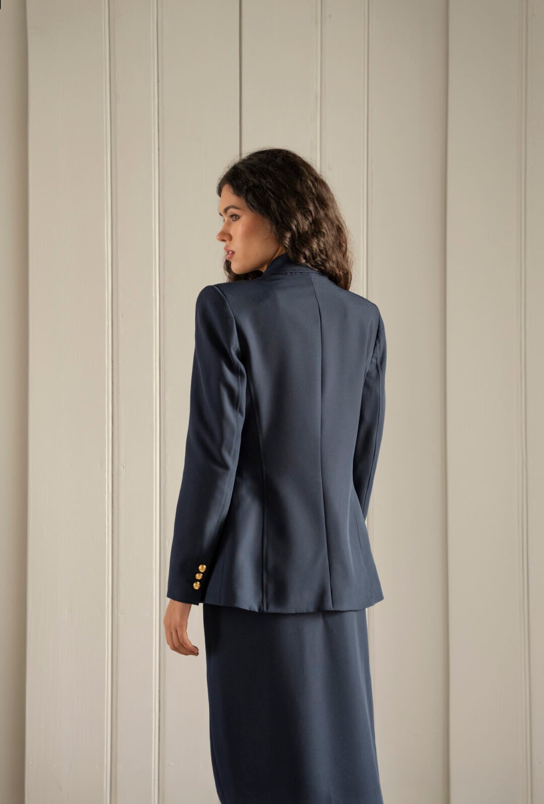 BLAZER BOTONES DORADOS - Imagen 4